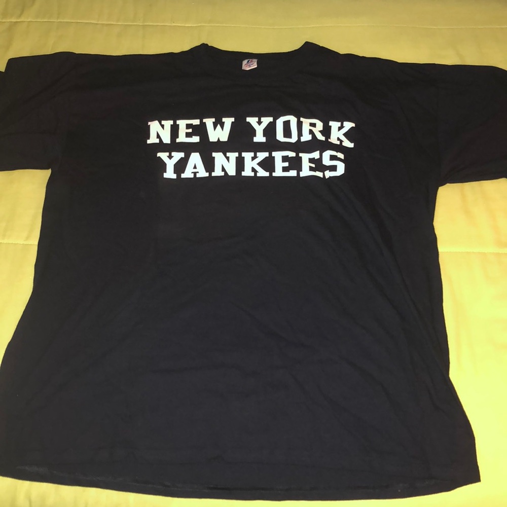 Men’s New York Yankees T-shirt
